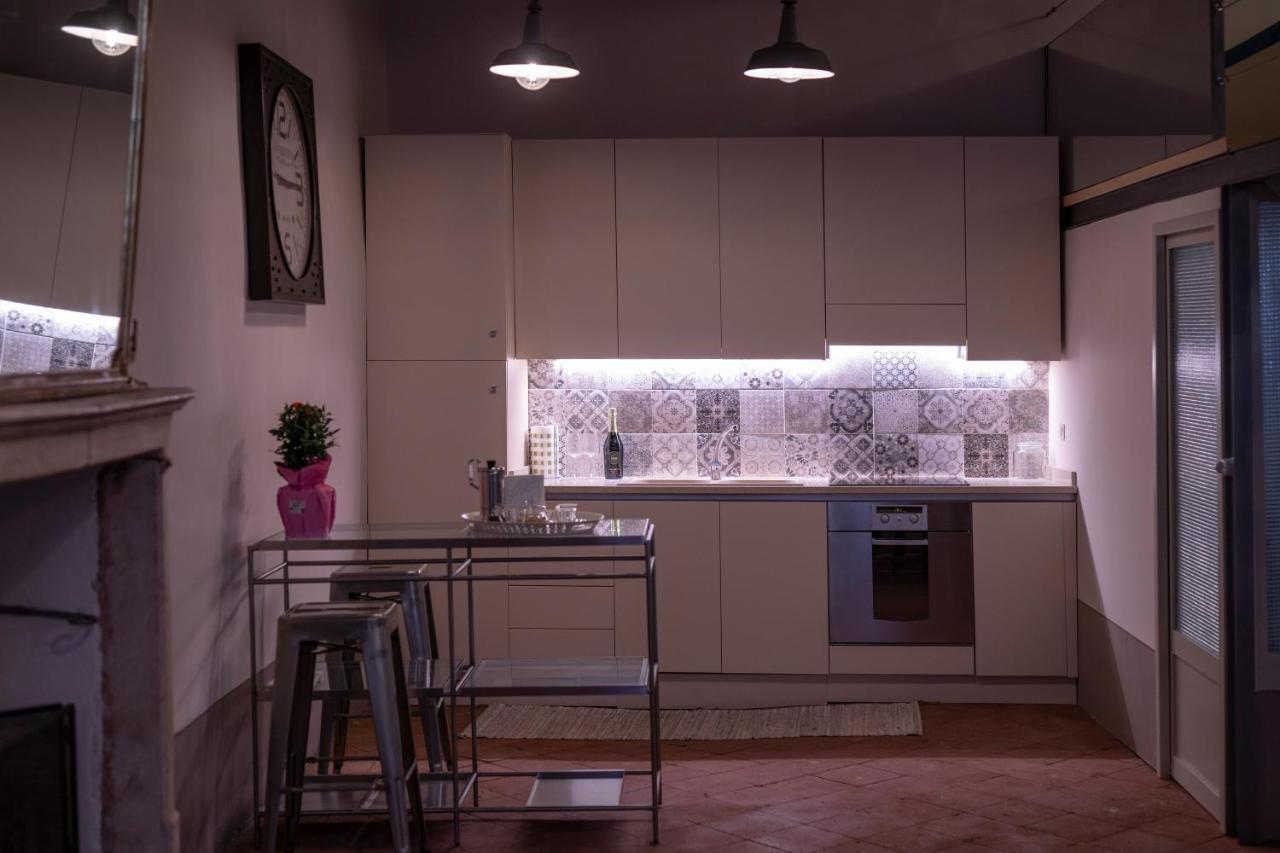 Ferienwohnung Brixia Luxory & Loft Brescia Exterior foto